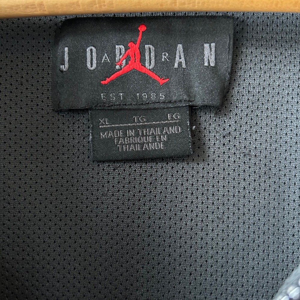 Jordan Brand Basketball Pullover Jacket Men's Size‎ XL Gray White Zip Front - Picture 3 of 10